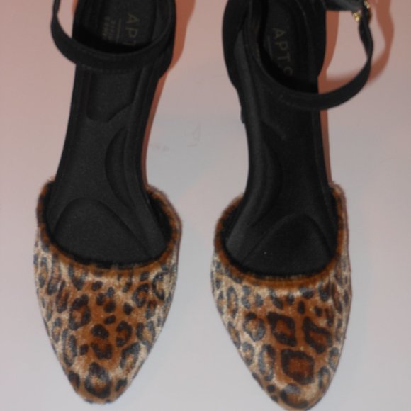APT. 9 LEOPARD PRINT TEXTURED SHOES SIZE 8 MEDIUM - Picture 7 of 7